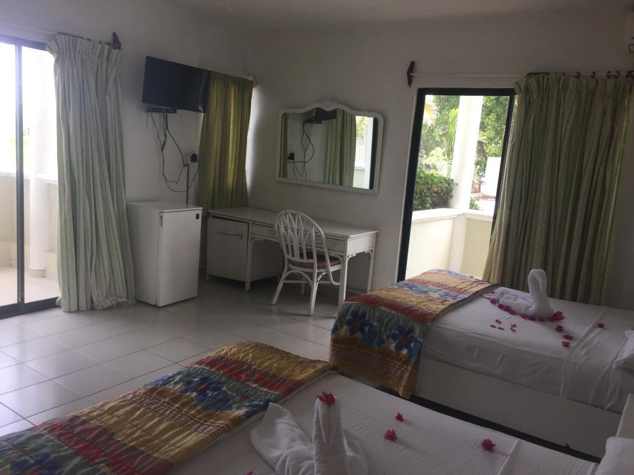 Aparta Hotel Lomar Puerto Plata Exterior photo